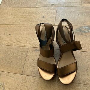 Steve Madden Tan Strappy Sandals